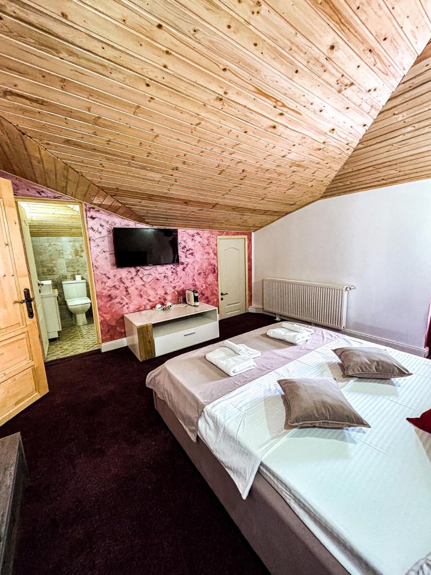 Hotel Boutique Casa Vermont Bukarest Exteriör bild